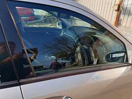 Geam Sticla de pe Usa Portiera Dreapta Fata Mercedes Clasa E Class W211 2001 - 2009