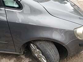 Aripa Dreapta Fata cu Rugina Volkswagen Golf 5 PLUS 2004 - 2008 Culoare LA7T [C1178]