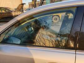 Perie Bandou Cromat pentru Geam Usa Portiera Stanga Fata Lexus XE20 IS IS220 2005 - 2013 [C0685]