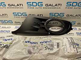 Grila Stanga de la Proiector Ceata din Bara Spoiler Fata NOUA Volkswagen Golf 6 2008 - 2014 Polcar [2052]