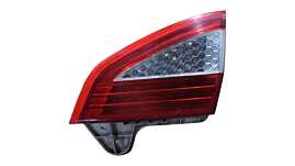 Stop Lampa Tripla Dreapta de pe Haion Portbagaj Ford Mondeo MK4 2007 - 2014 Cod 7S71-13A602 [L7952]