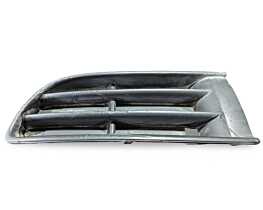 Grila Ornament Capac Inferior Stanga de pe Bara Spoiler Fata Volkswagen Polo 9N 2002 - 2005 Cod 6Q0853665 [LR4501]