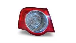 Stop Lampa Tripla Stanga Aripa Caroserie Volkswagen Passat B6 Berlina Sedan 2005 - 2010 Cod 3C5945095C [A0124]