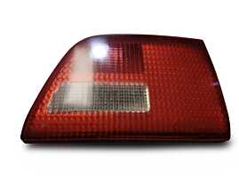 Lampa Stop Tripla Stanga de pe Hayon Haion Portbagaj BMW X5 E53 1999 - 2006 [L8766]