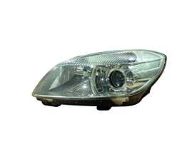 Far Stanga EUROPA Skoda Fabia 2 Facelift FL 2010 - 2013 (Prezinta o ureche lipsa, zgarietura pe sticla) [LS0231]