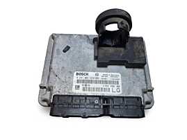Kit Pornire ECU Calculator Motor Bosch Chei Cheie CIP Imobilizator Cititor Opel Zafira A 2.0 DTI 1999 - 2005 Cod 0281001634 90569348 90532625 [LS1100]