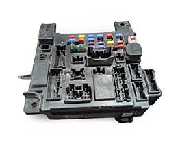 Modul Unitate Calculator Panou Tablou Sigurante Mitsubishi Outlander 2005 - 2012 Cod 8637A644 [LR4932]
