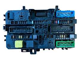 Panou Tablou Relee Sigurante Opel Astra H 2004 - 2010 Cod 13145017 [L8366]