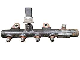 Rampa Injectoare Renault Kangoo 1.5 DCI 1997 - 2008 Cod 175210651R [N4199]