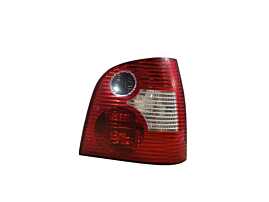 Stop Lampa Tripla Dreapta de pe Aripa Caroserie Volkswagen Polo 9N 2002 - 2005 Cod 6Q6945096B 6Q6945112A [LR2278]