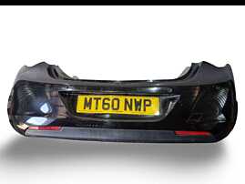 Bara Spoiler Spate cu Locas Pentru Senzori de Parcare Opel Astra J Hatchback 2009 - 2016 Culoare Z20R [LC4220]