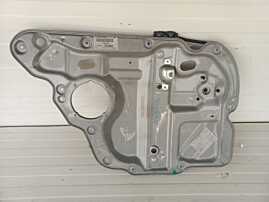 Macara Electrica Stanga Spate Volkswagen Touran 2010 - 2015 Cod 1T0839729Q [L1060]