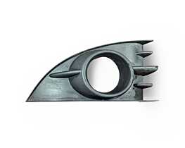 Grila Ornament Proiector Ceata Stanga de pe Bara Spoiler Fata Renault Scenic 2 2003 - 2009 Cod P0009764 [LC3906]