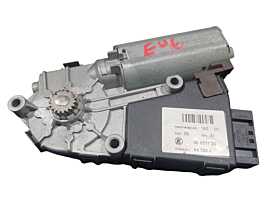 Motor Motoras Actionare Trapa BMW Seria 3 E46 1998 - 2006 Cod 6761-83861939 [N3444]