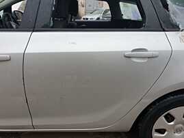 Usa Usi Portiera Portiere Stanga Spate Dezechipata cu Defect Opel Astra J Break Combi 2009 - 2016 Culoare Z176