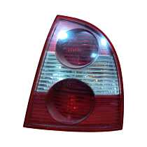 Stop Lampa Tripla Dreapta Volkswagen Passat B5 Berlina Sedan 2001 - 2005 Cod 3B5945096AE [LR2330]