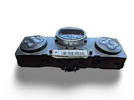 Panou Comanda AC Aer Conditionat Clima Climatronic Renault Clio 3 2005 - 2014 Cod 8200296683 [L9456]