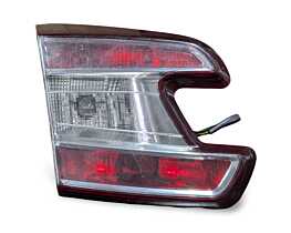 Tripla Stop Lampa Stanga de pe Haion Hayon Portbagaj Renault Megane 3 Break Combi 2008 - 2016 Cod 265550028R [LR4061]