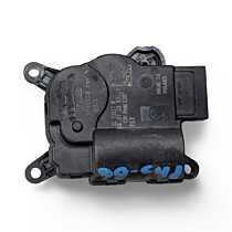 Motoras Reglaj Grila Clapeta Clapete Aeroterma Volkswagen Golf 5 2004 - 2008 Cod 3293917M T48315B [LR2545]