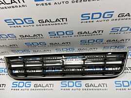 Grila Ornament Inferior Central de pe Bara Spoiler Fata cu Defect Volkswagen Passat B6 2005 - 2010 Cod 3C0853677 3C0853101