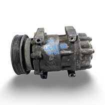 Compresor AC Aer Conditionat Clima Dacia Duster 1.5 DCI 2010 - 2018 Cod 926006229R 5094304045 [LR2579]