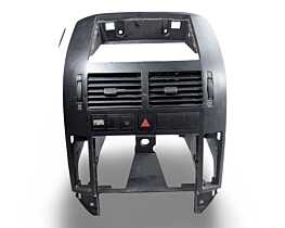 Rama Consola Ornament Central cu Grila Aer Ventilatie Bord Volkswagen Polo 9N 2002 - 2008 Cod 6Q0858069M 6Q0858069 [LR3058]