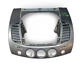 Rama Consola Ornament Grila Gura Ventilatie Aerisire Bord Central Mitsubishi L200 2006 - 2015 Cod MN179800ZZ [LR4142]