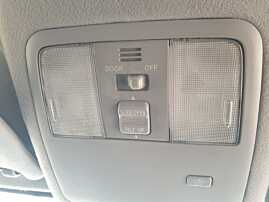 Plafoniera Lumini Lampa Iluminare Interior Habitaclu cu Buton Trapa Toyota RAV4 XA30 2005 - 2013