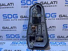 Soclu Suport Bec Becuri Stop Lampa Tripla Dreapta Dacia Logan 1 Facelift 2008 - 2012