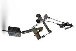 Timonerie de pe Cutie De Viteze Manuala Viteze Manuala Volkswagen Bora 1.4 Benzina 16 Valve 1998 - 2006 Cod 1J0711202D, 1J0711183D, 1J0711183E [MX0569]