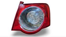 Stop Lampa Tripla Dreapta de pe Aripa Caroserie Volkswagen Passat B6 Berlina Sedan Limuzina 2005 - 2010 Cod 3C5945096C [A0055]