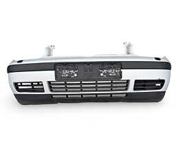 Bara Spoiler Fata cu Imperfectiuni Volkswagen Golf 5 2004 - 2008 Cod 1J0805903 1J0807178B 1J0807221 [L9919]