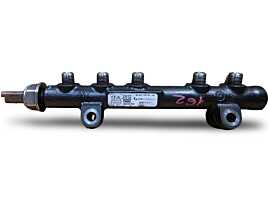 Rampa Injectoare Peugeot 208 1.6 HDI 2012 - 2019 Cod 9804776780-00 28497Z01 [N5251]