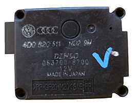 Motoras Reglaj Grila Clapeta Clapete Aeroterma Audi A8 D2 1994 - 2003 Cod 4D0820511 [N4622]