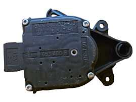 Motoras Reglaj Grila Clapeta Clapete Aeroterma Volkswagen Passat B5.5 2008 - 2013 Cod 1J0907511 [N4577]