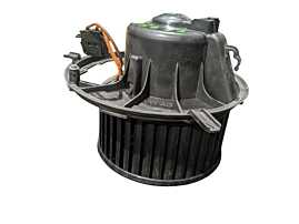 Motoras Ventilator Aeroterma Habitaclu Volkswagen Passat B6 2005 - 2010 Cod 3C1820015N [N4059]