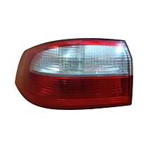 Stop Lampa Tripla Stanga Renault Laguna 2 Berlina Sedan Limuzina 2001 - 2007 Cod 8200002473 [LS0414]