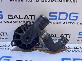 Corp Carcasa Suport Termostat Apa cu Furtun Conducta Audi A5 3.0 TDI V6 CASA CASB CASC 2008 - 2011 Cod 059121111N 059121102B