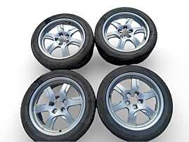 Set 4 Jante Janta Roata Roti Aluminiu 235 45 17 R17 Seat Leon 1P 2004 - 2013 (8T0601025B 7.5Jx17 ET28 + Distantiere) [JNT0012]