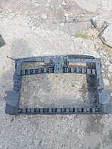 Trager Panou Frontal Calandru Suport Radiatoare Volkswagen Golf 6 2008 - 2013 (Cu Defect) Cod 1K9805588, 1K9805588A [V0863]