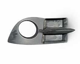 Grila Ornament Proiector Ceata Stanga de pe Bara Spoiler Fata Renault Clio 2 1998 - 2005 Cod 8200445991, 8200445996 [LC3907]