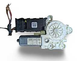 Motoras Macara Electrica de pe Usa Portiera Dreapta Fata Mercedes Clasa A Class W168 1998 - 2004 Cod 1688203042 990592101 [L9868]