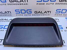 Stop Lampa Tripla Centrala Auxiliara de pe Luneta Geam Sticla Portbagaj Lexus IS 2005 - 2010 Cod 278-78420