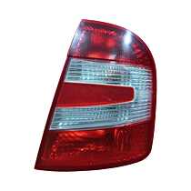 Stop Lampa Tripla Dreapta Skoda Fabia 1 Hatchback Scurt 2000 - 2007 Cod 6Y6945112B 6Y6945096D 6Y6945112C [LS0385]