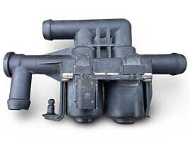 Preincalzitor Apa BMW Seria 5 F10 2.0 D 2009 - 2017 Cod 6411-9119164-04 (O prindere Lipsa) [N5364]