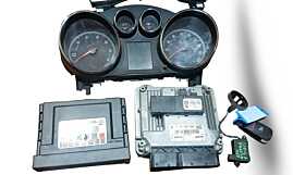Kit Pornire ECU Calculator Motor Ceas Ceasuri Bord Modul Confort si Cititor Cheie Cheie CIP Imobilizator Opel Astra J 1.3 CDTI 2009 - 2016 Cod 55583654 0281018545 13583956 7812A-284019 [MX0143]