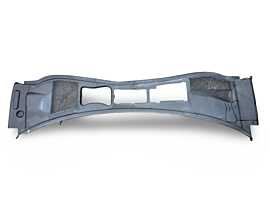 Grila Ornament Plastic Capac Stergatoare Acumulator Baterie Parbriz Volkswagen Passat B5.5 2001 - 2005 Cod 3B1819417D [B4681]
