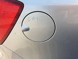 Usita Usa Capac Clapeta Rezervor cu Buson Skoda Fabia 2 Hatchback 2007 - 2014 Culoare LA7W [1192]