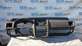 Plansa Bord Goala Dezechipata Volkswagen Golf 5 2004 - 2008 Cod 1K1858295