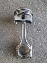 Piston Pistoane Complet cu Biela Volkswagen EOS 2.0 FSI BVY 2006 - 2008 Cod 06D107099 068H [N0761]